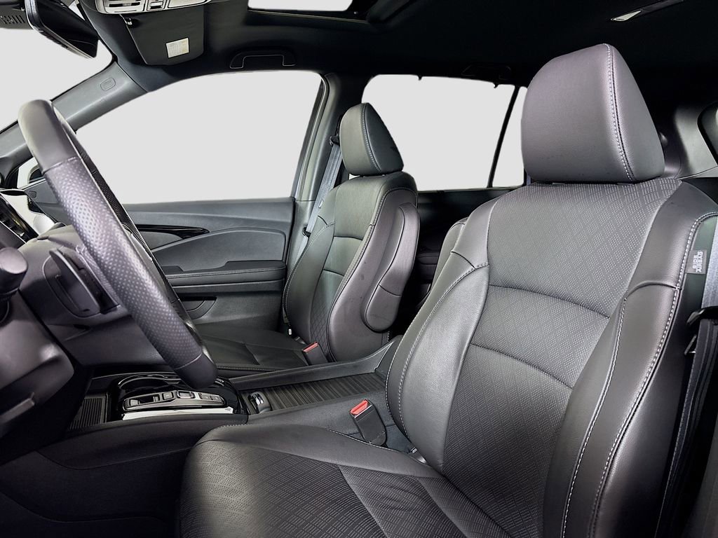 Used 2022 Honda Passport Elite image 23