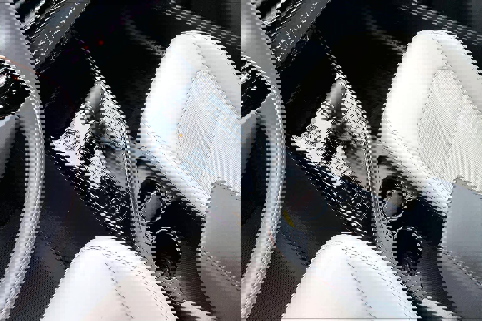 Used 2023 Kia Niro EX image 20