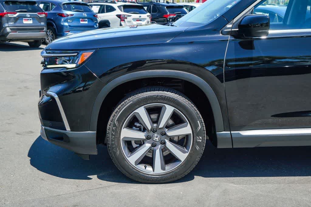 Used 2024 Honda Pilot Touring image 8