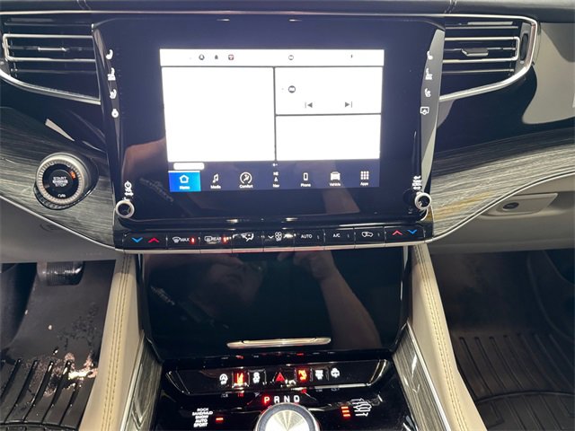 Used 2022 Jeep Wagoneer Series III image 9