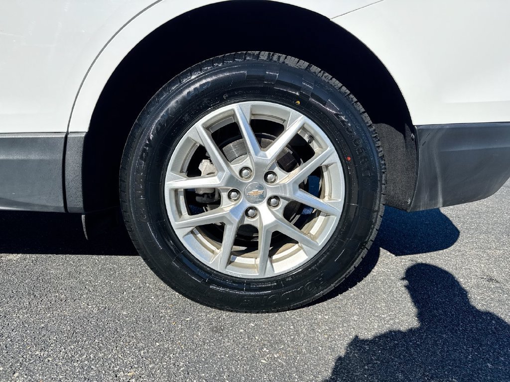 Used 2022 Chevrolet Equinox LT FWD image 26