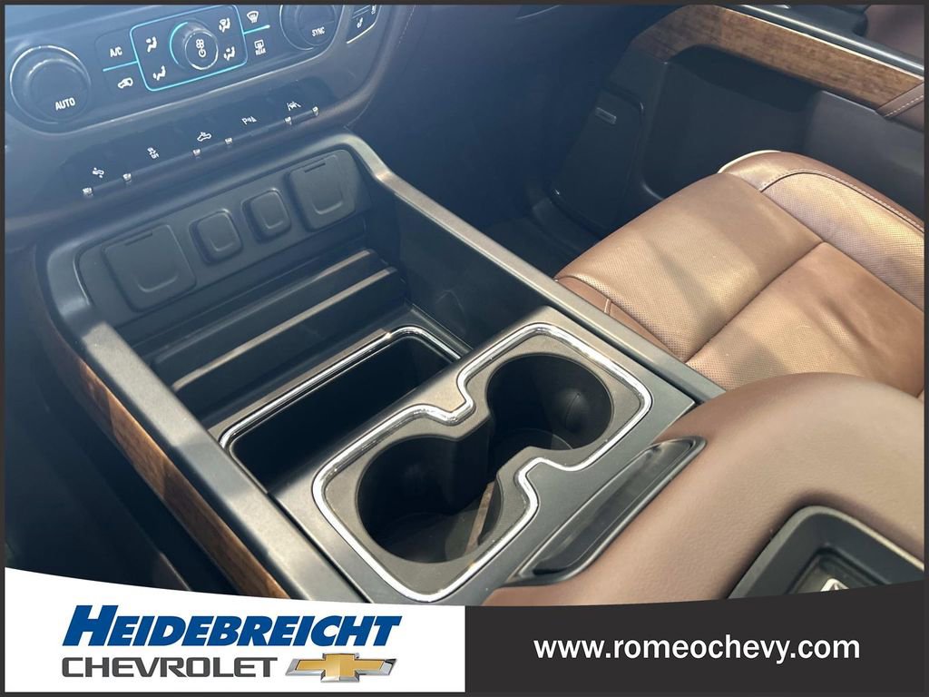 Used 2016 Chevrolet Silverado 1500 High Country w/ High Country Premium Package image 24