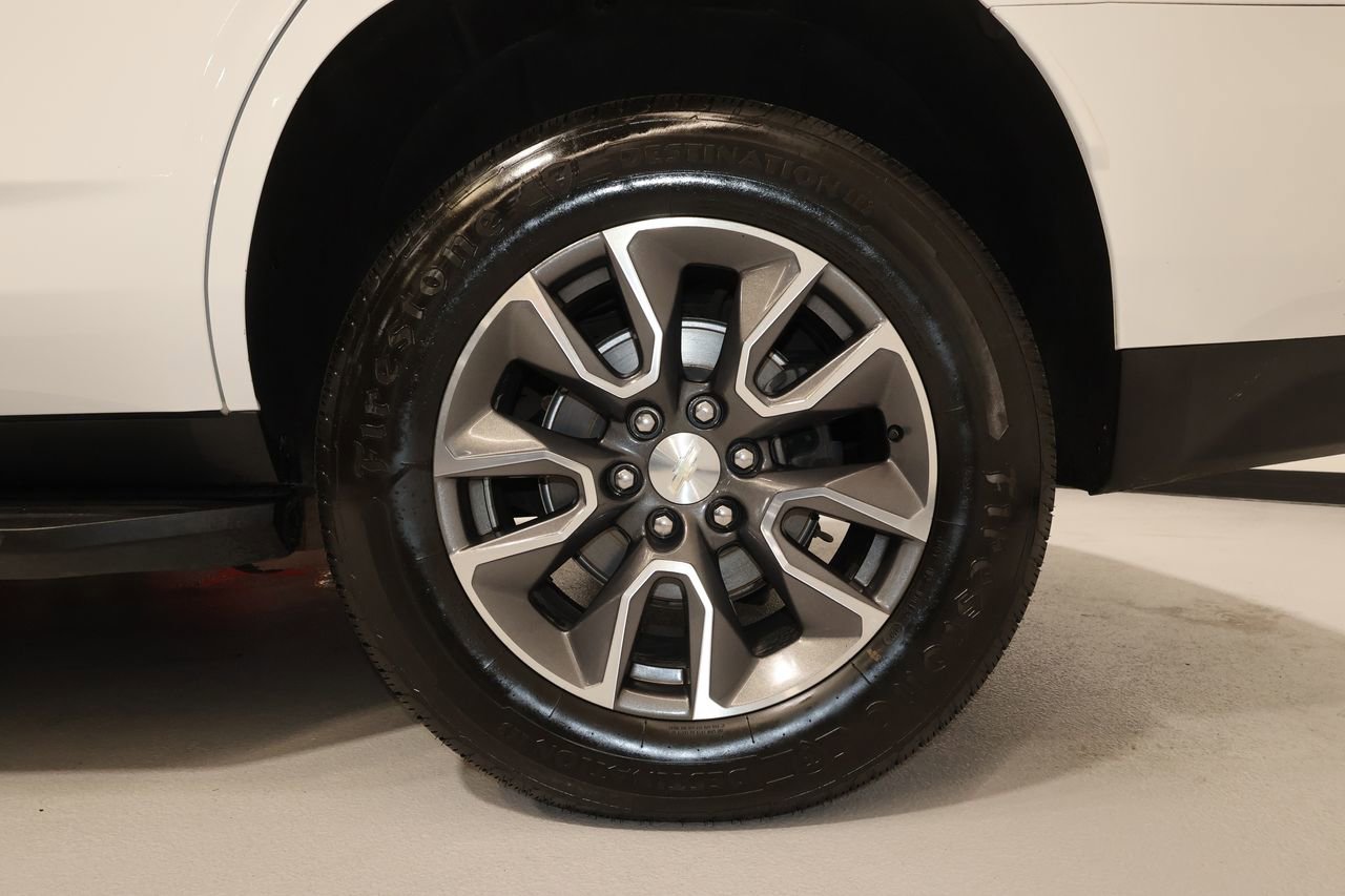 Used 2021 Chevrolet Tahoe LT w/ LT Signature Package image 36