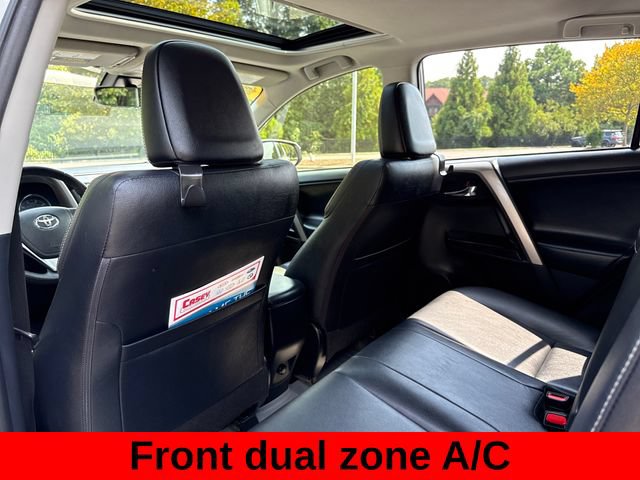 Used 2018 Toyota RAV4 Limited AWD/4WD image 20