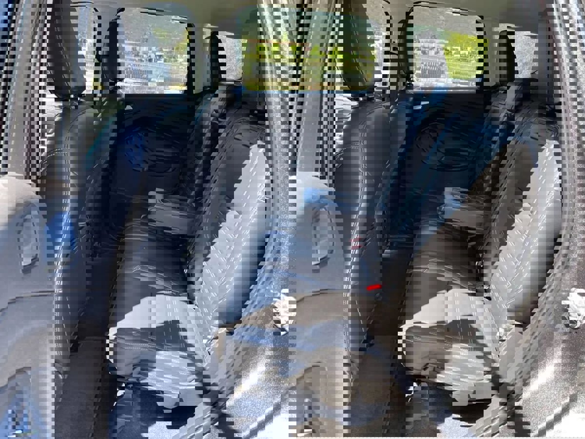 Used 2019 Ford Escape SEL image 21