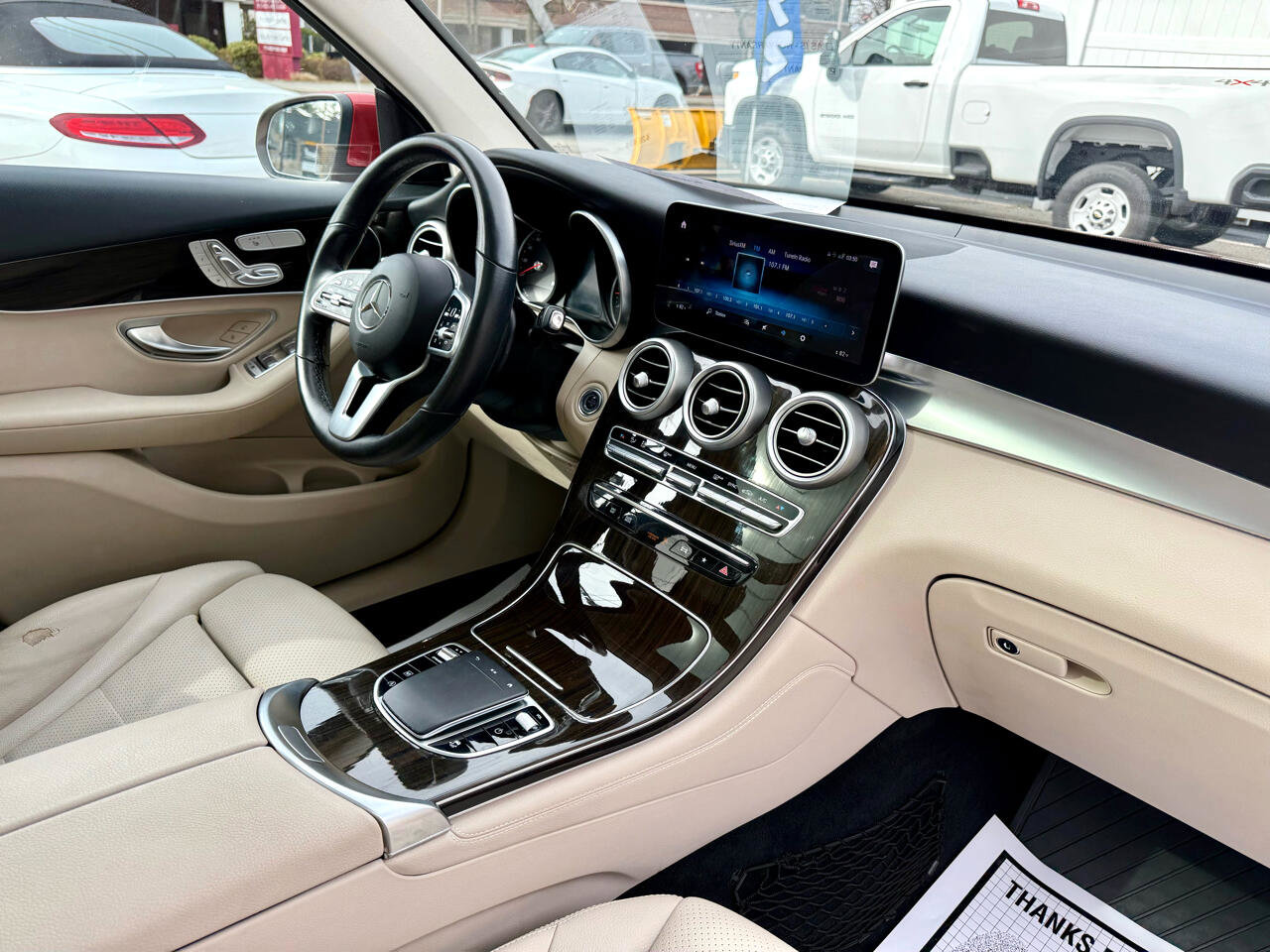 Used 2020 Mercedes-Benz GLC 300 4MATIC image 27