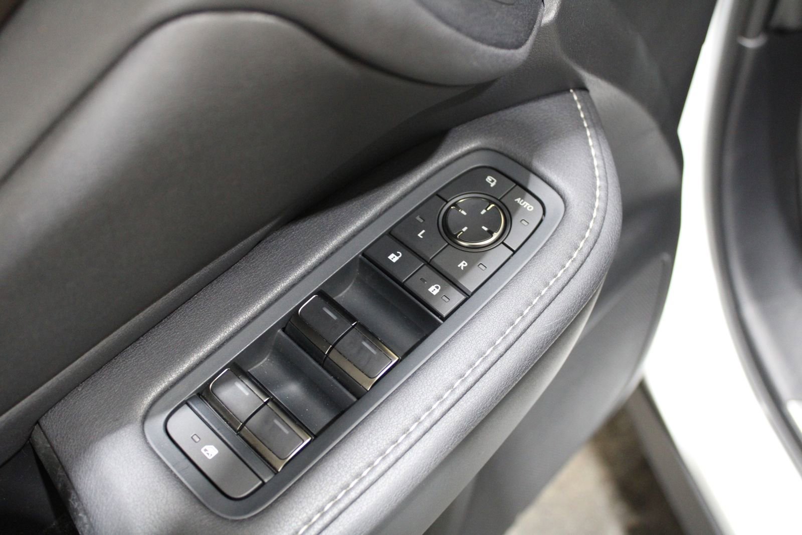 Used 2024 Lexus TX 350 AWD w/ Captains Chair Package image 21