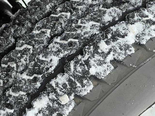 Used 2021 GMC Sierra 2500 4x4 Crew Cab w/ Fleet Convenience Package image 13