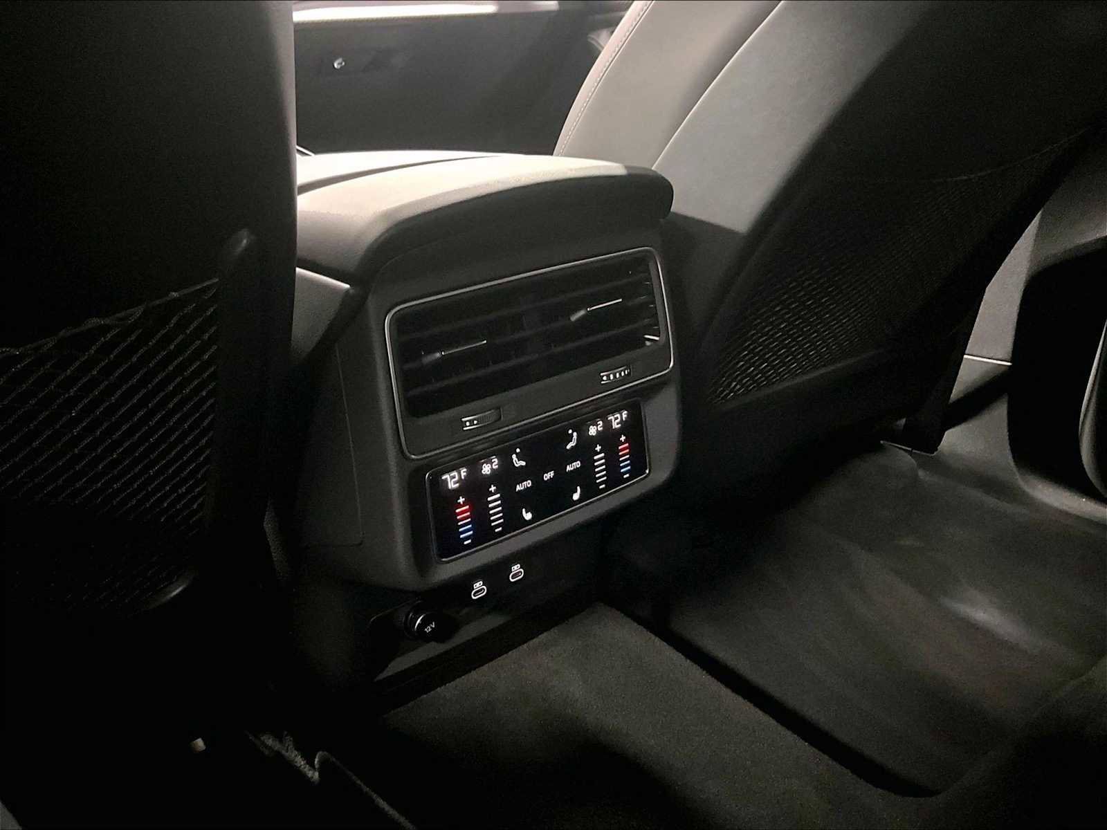 Used 2024 Audi SQ8 Prestige image 26