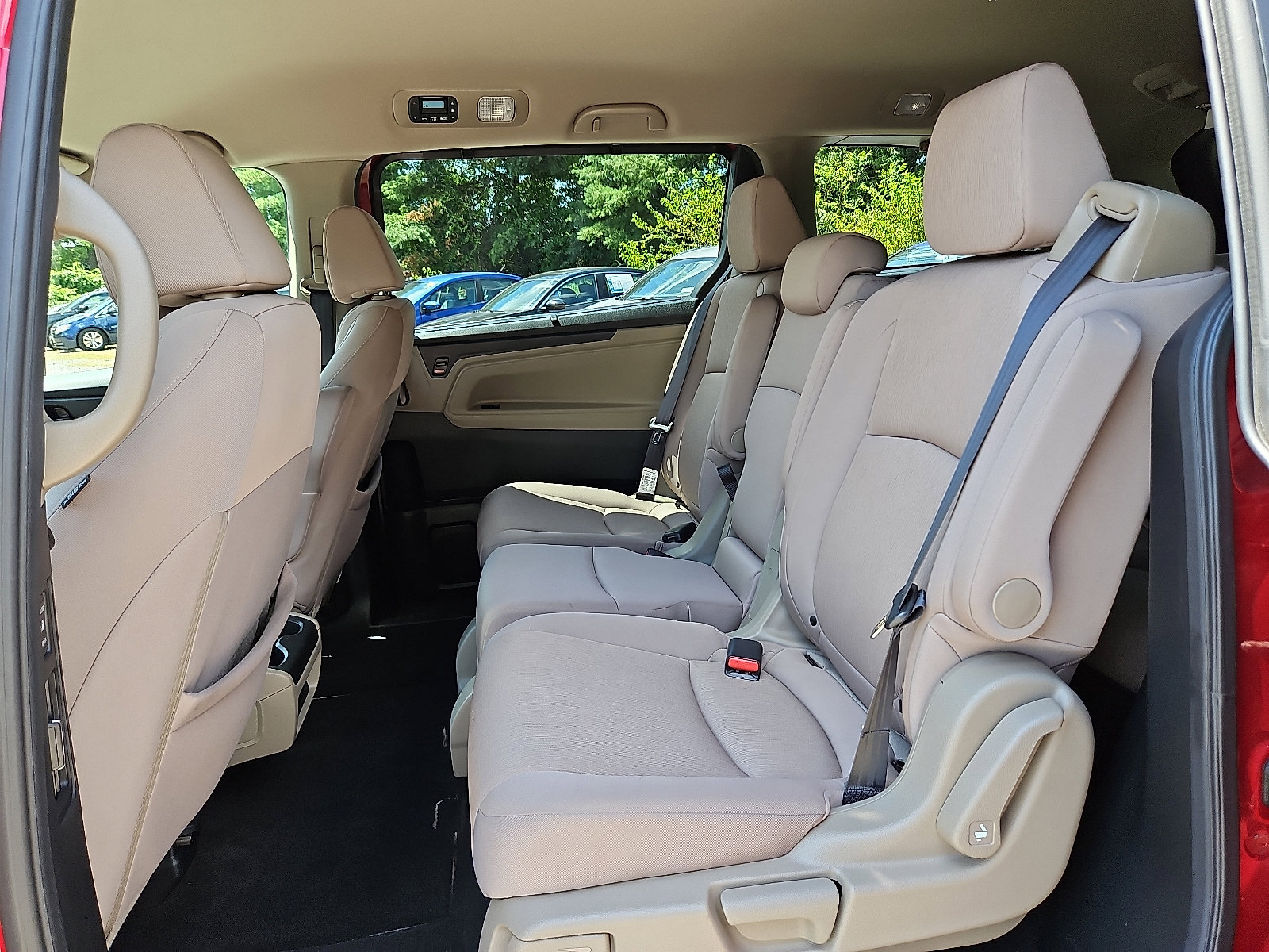 Certified 2023 Honda Odyssey EX image 12