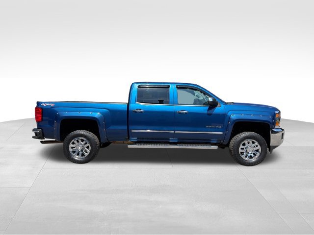 Used 2017 Chevrolet Silverado 2500 LTZ AWD/4WD image 2