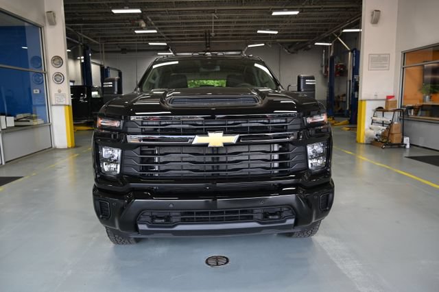 New 2026 Chevrolet Silverado 2500 Custom w/ Custom Value Package AWD/4WD image 2