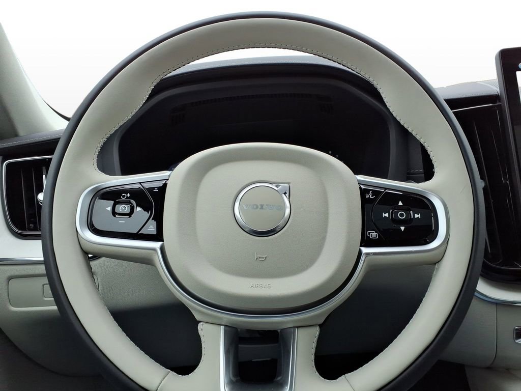 New 2026 Volvo XC60 B5 Ultra w/ Protection Package Premier image 16