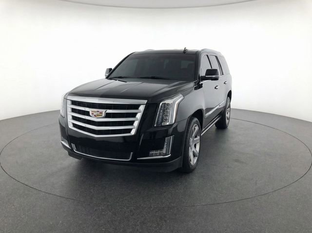 Used 2019 Cadillac Escalade Premium Luxury image 3