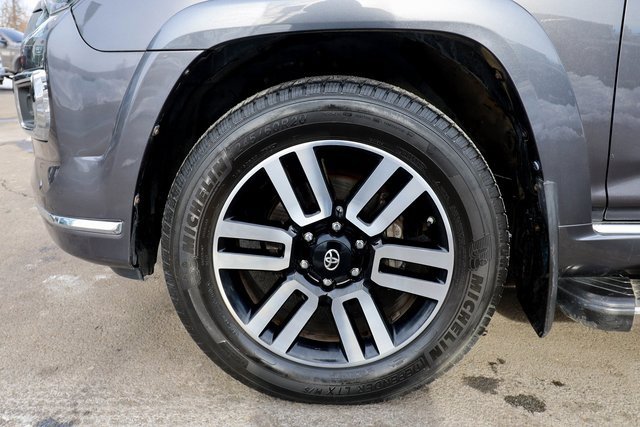 Used 2019 Toyota 4Runner Limited image 24