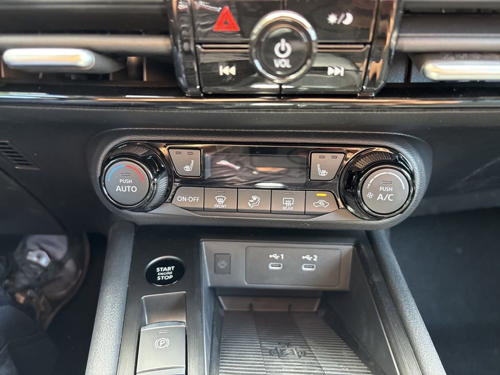 New 2026 Nissan Kicks SV w/ Charging Package FWD image 12