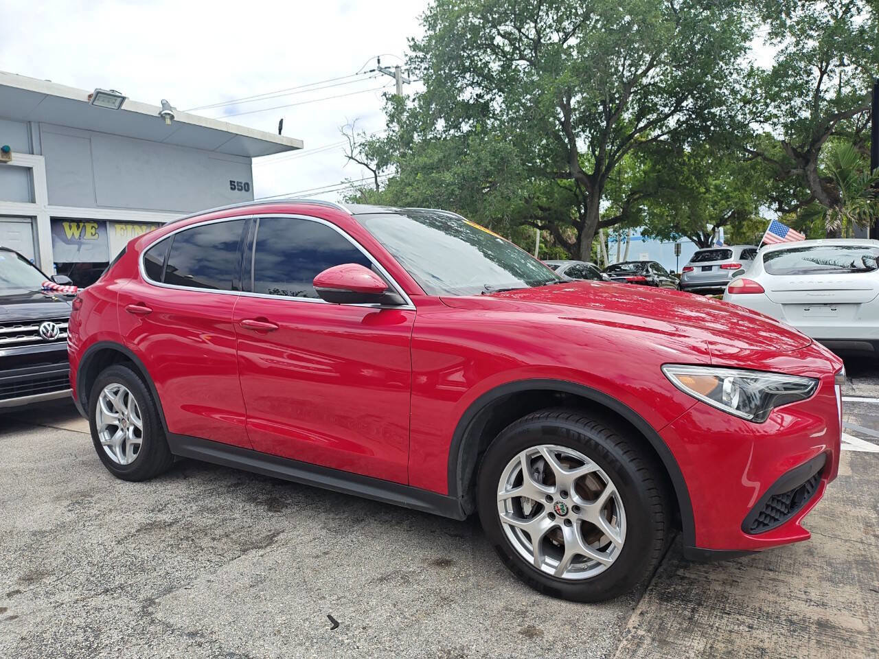 Used 2021 Alfa Romeo Stelvio Sprint w/ Sun & Sound Package AWD/4WD image 14