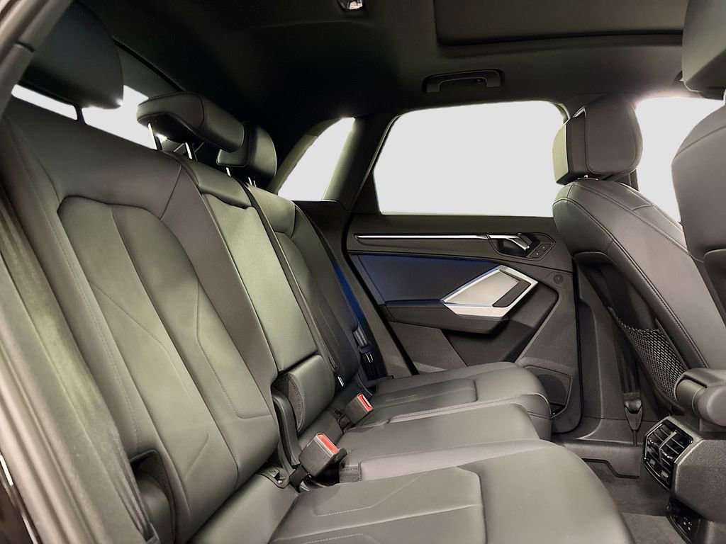 New 2025 Audi Q3 2.0T Premium Plus image 16