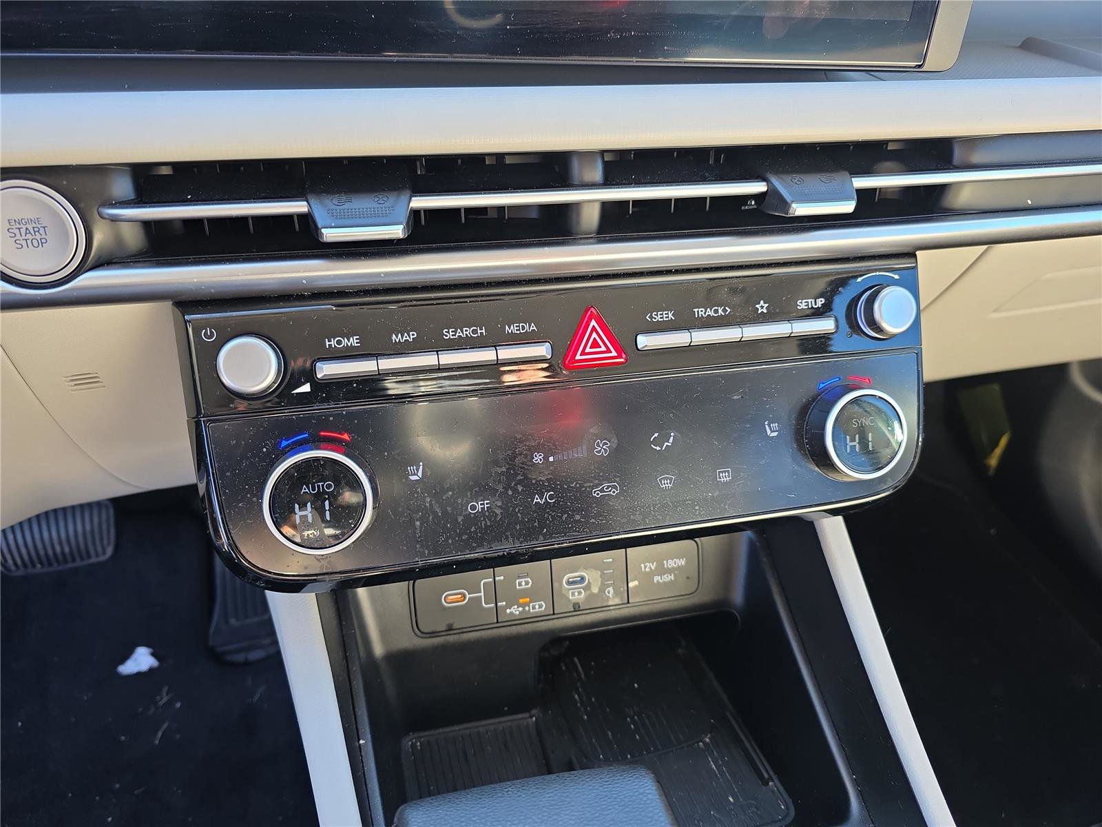 Certified 2025 Hyundai Tucson SEL image 26