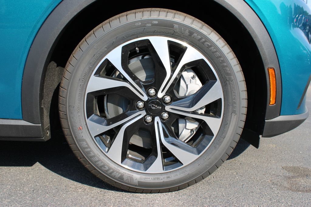 New 2026 Ford Mustang Mach-E Select RWD image 22