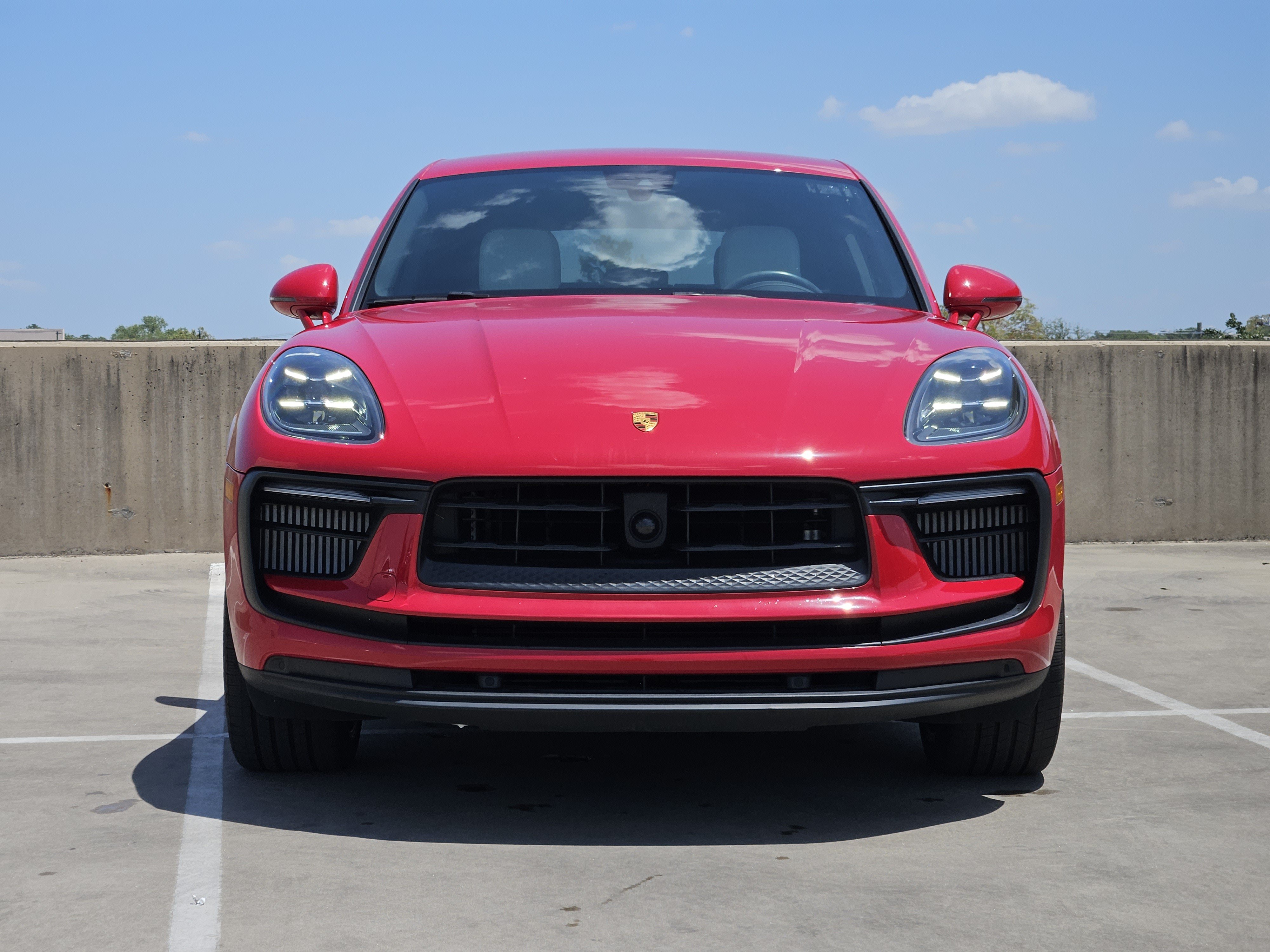 Certified 2023 Porsche Macan S AWD/4WD image 11