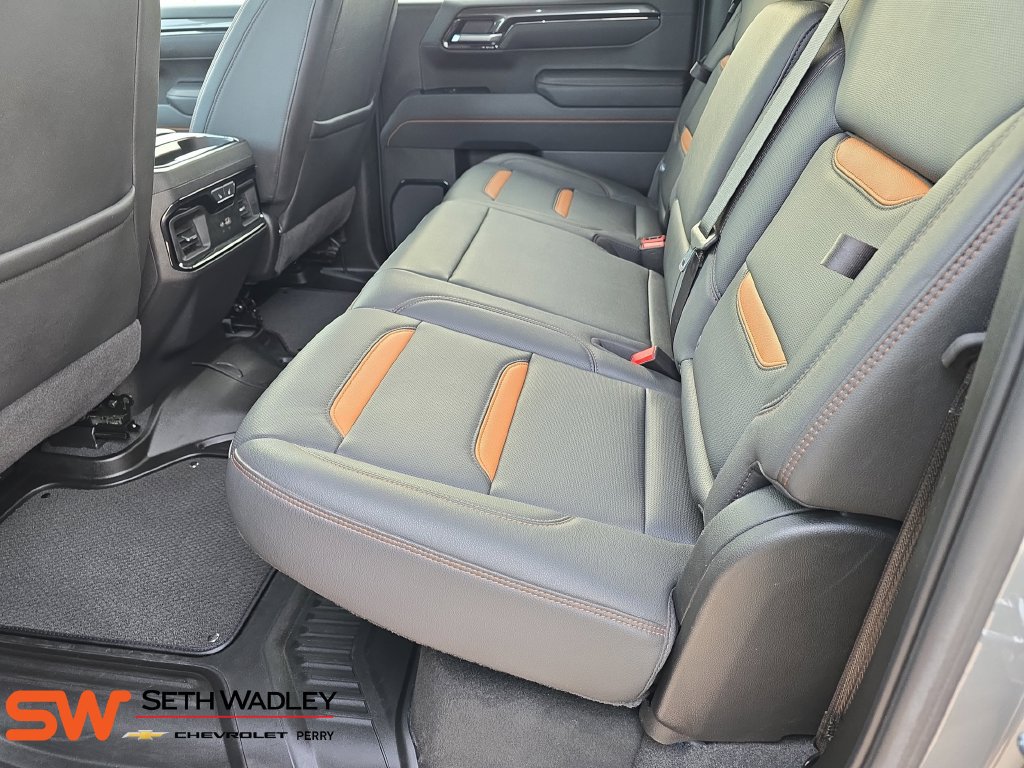 Used 2025 GMC Sierra 1500 AT4 AWD/4WD image 14