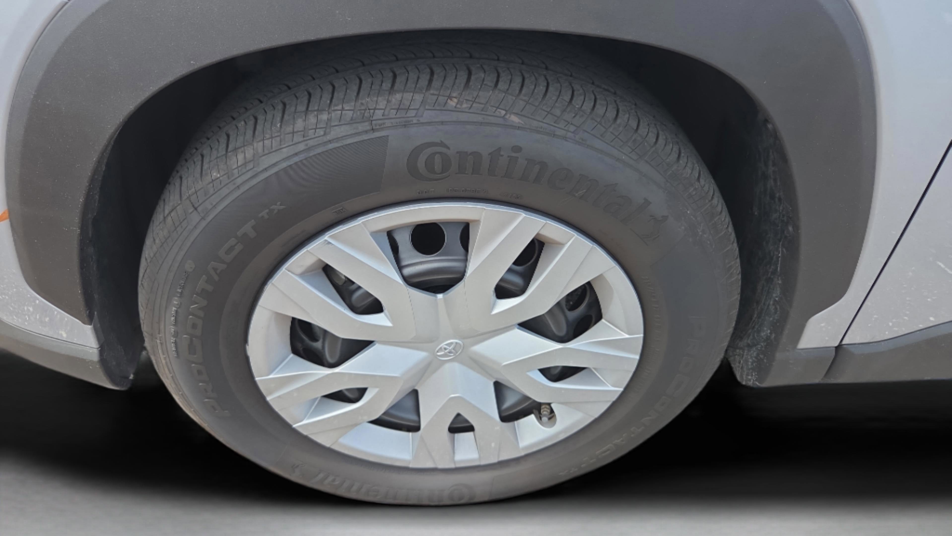 Certified 2024 Toyota Corolla Cross L FWD image 28