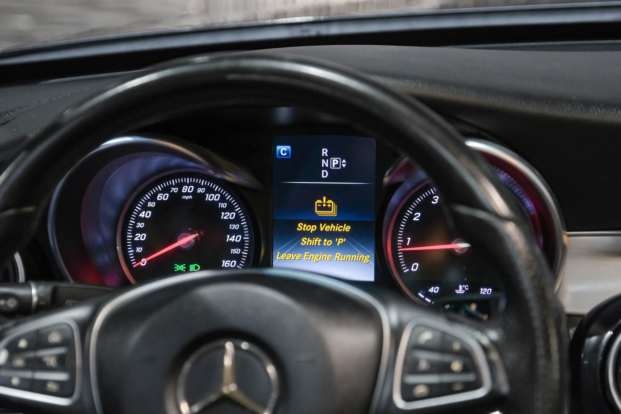 Used 2015 Mercedes-Benz C 300 Sedan image 18
