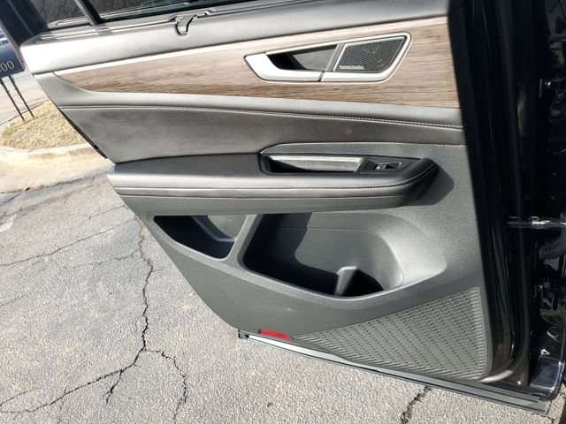 Certified 2025 Volkswagen Atlas SEL Premium R-Line image 13