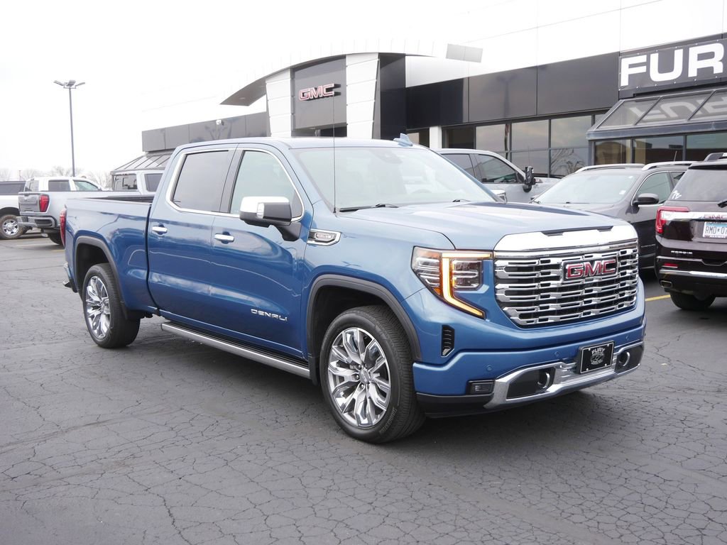 Used 2024 GMC Sierra 1500 Denali w/ Denali Reserve Package image 2