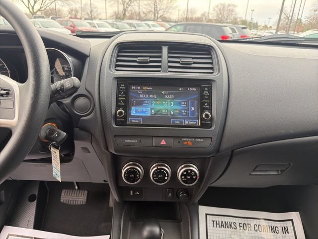 Used 2024 Mitsubishi Outlander Sport ES AWD/4WD image 25