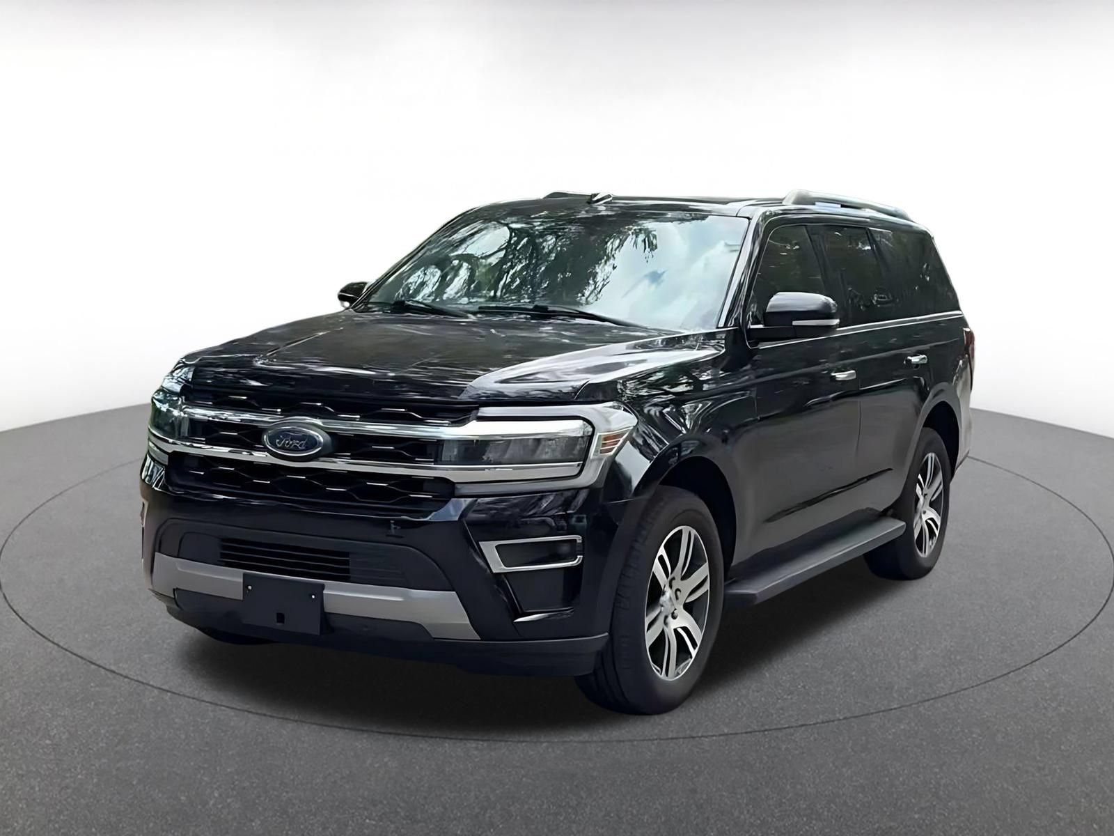 Used 2024 Ford Expedition Limited AWD/4WD image 6