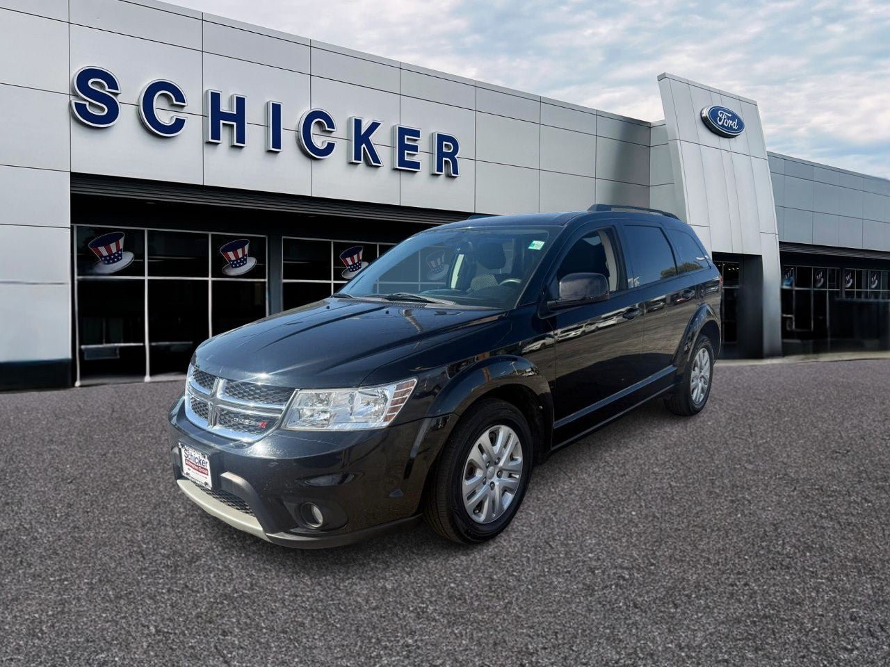 Used 2019 Dodge Journey SE FWD image 4