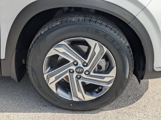 Used 2023 Hyundai Santa Fe SEL w/ Premium Package FWD image 11