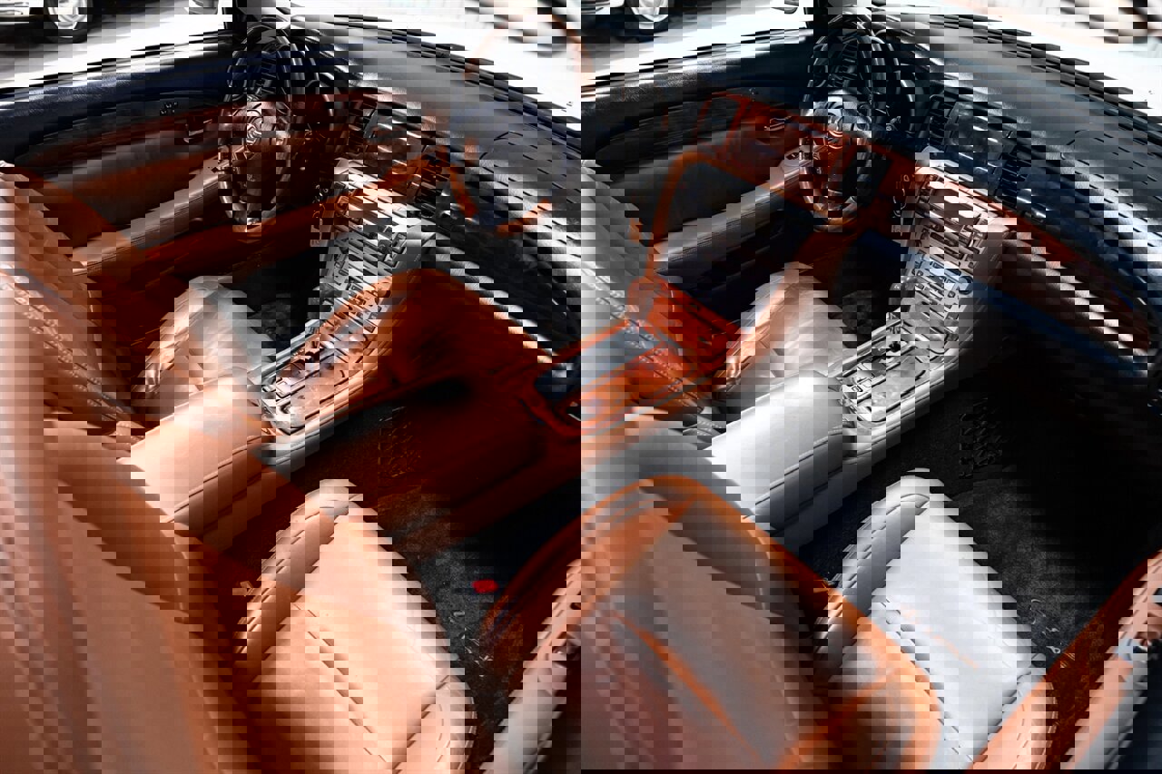 Used 2003 Lexus SC 430 Convertible image 18