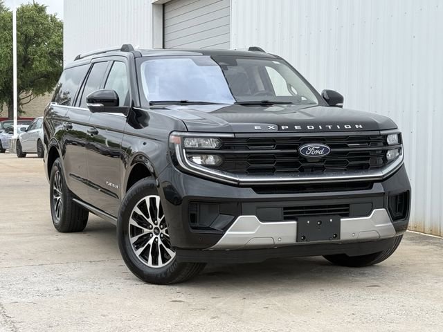 Used 2025 Ford Expedition Max Platinum image 2