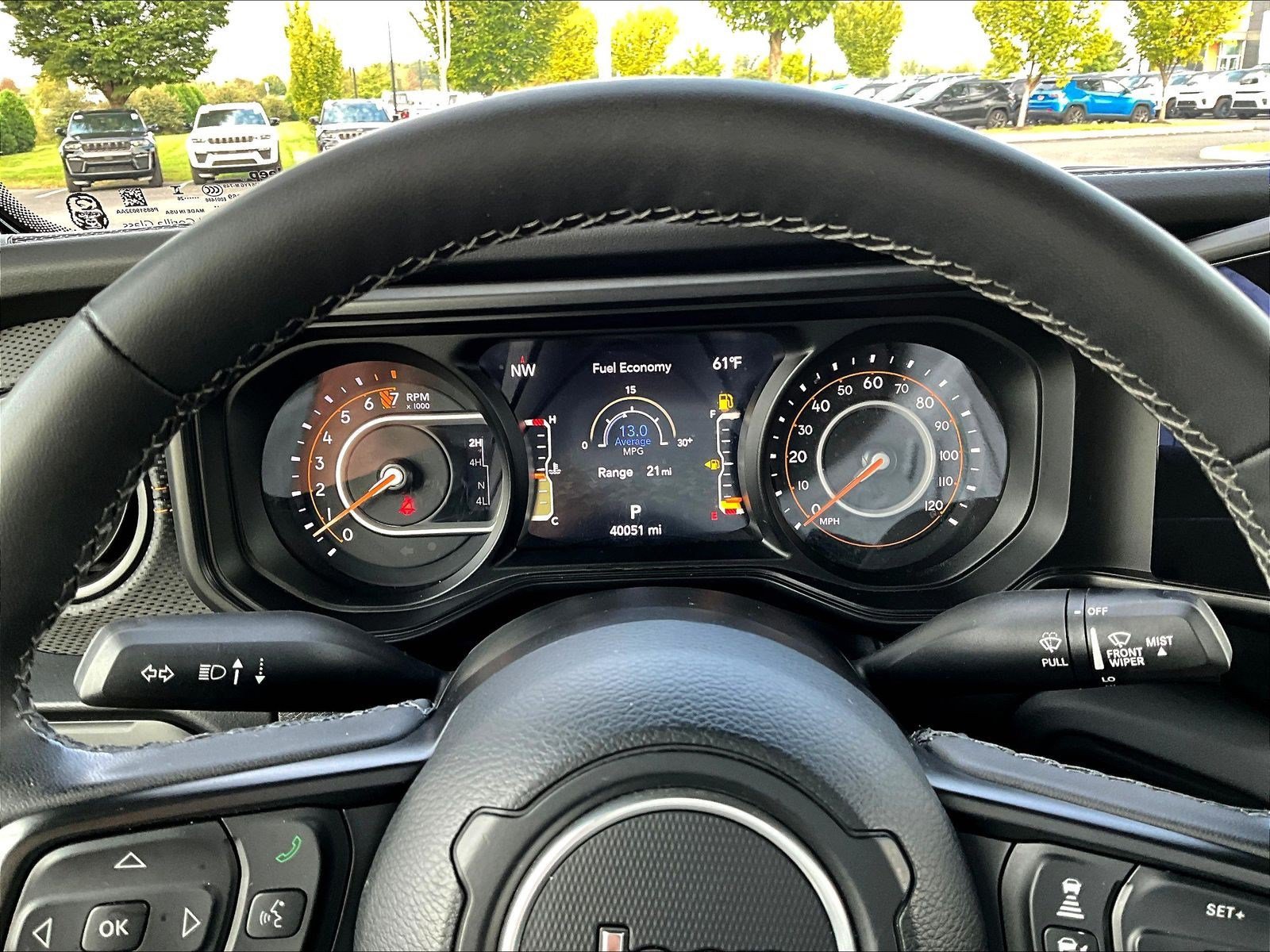 Used 2025 Jeep Gladiator Mojave w/ Convenience Group AWD/4WD image 13