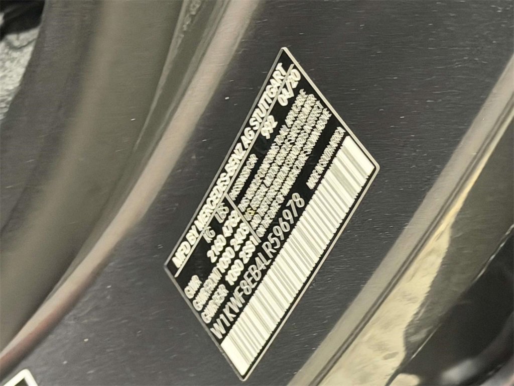 Used 2020 Mercedes-Benz C 300 4MATIC Sedan image 29