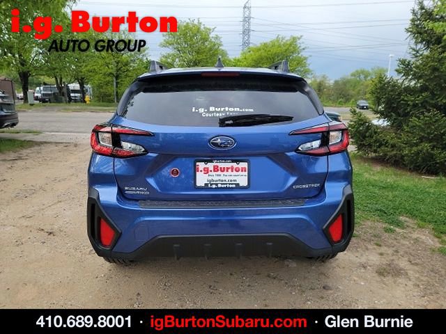 Used 2025 Subaru Crosstrek 2.0i Premium image 5