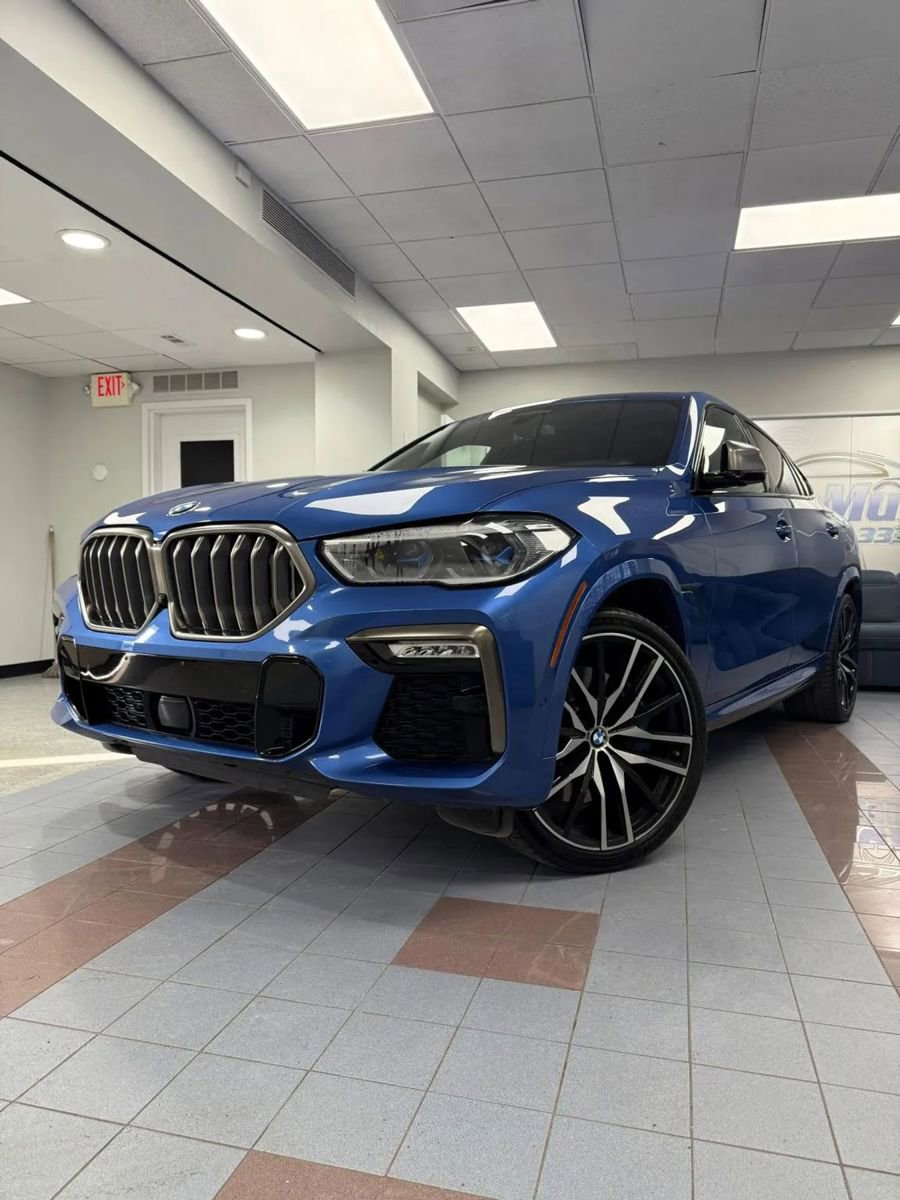 Used 2020 BMW X6 M50i AWD/4WD image 3