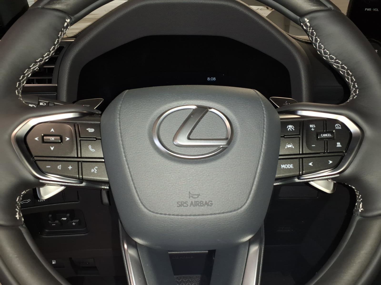 New 2026 Lexus LX 700h Luxury image 6