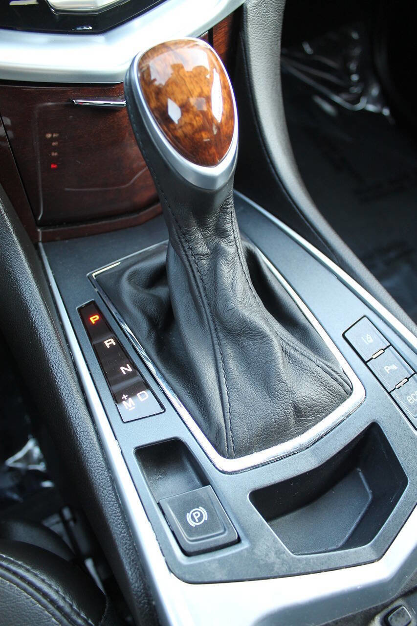 Used 2016 Cadillac SRX Performance w/ Driver Awareness Package image 32