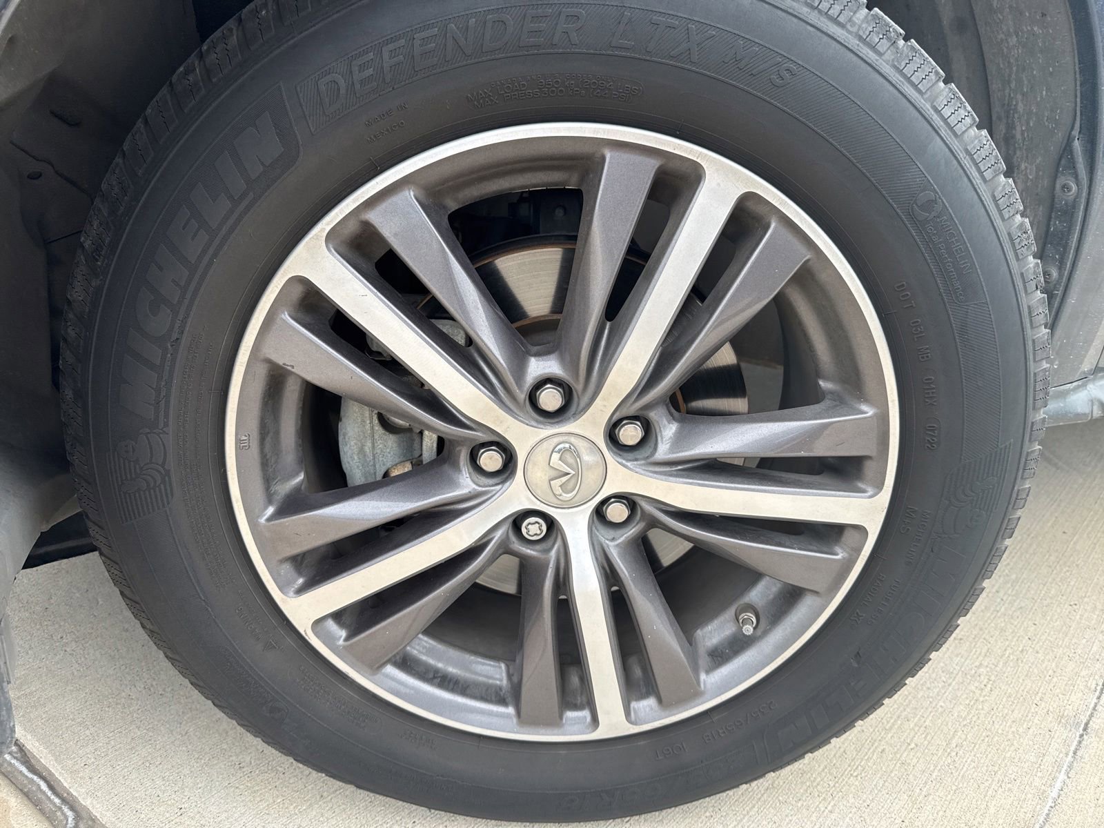 Used 2019 INFINITI QX60 Luxe w/ Essential Package FWD image 19