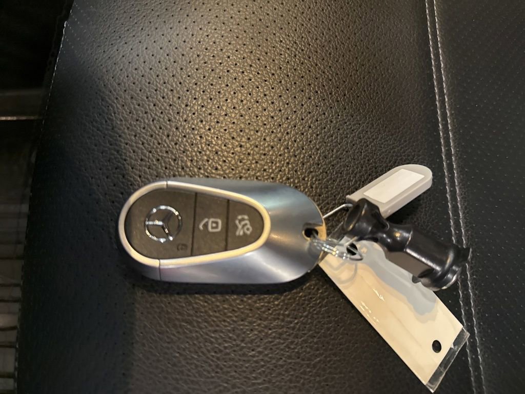 Certified 2024 Mercedes-Benz GLC 300 4MATIC image 30