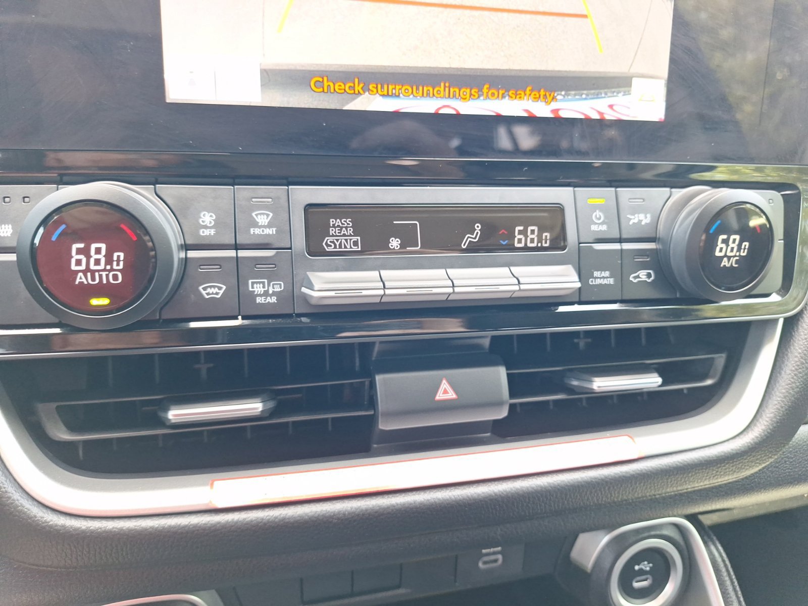 Used 2026 Toyota Grand Highlander AWD image 26