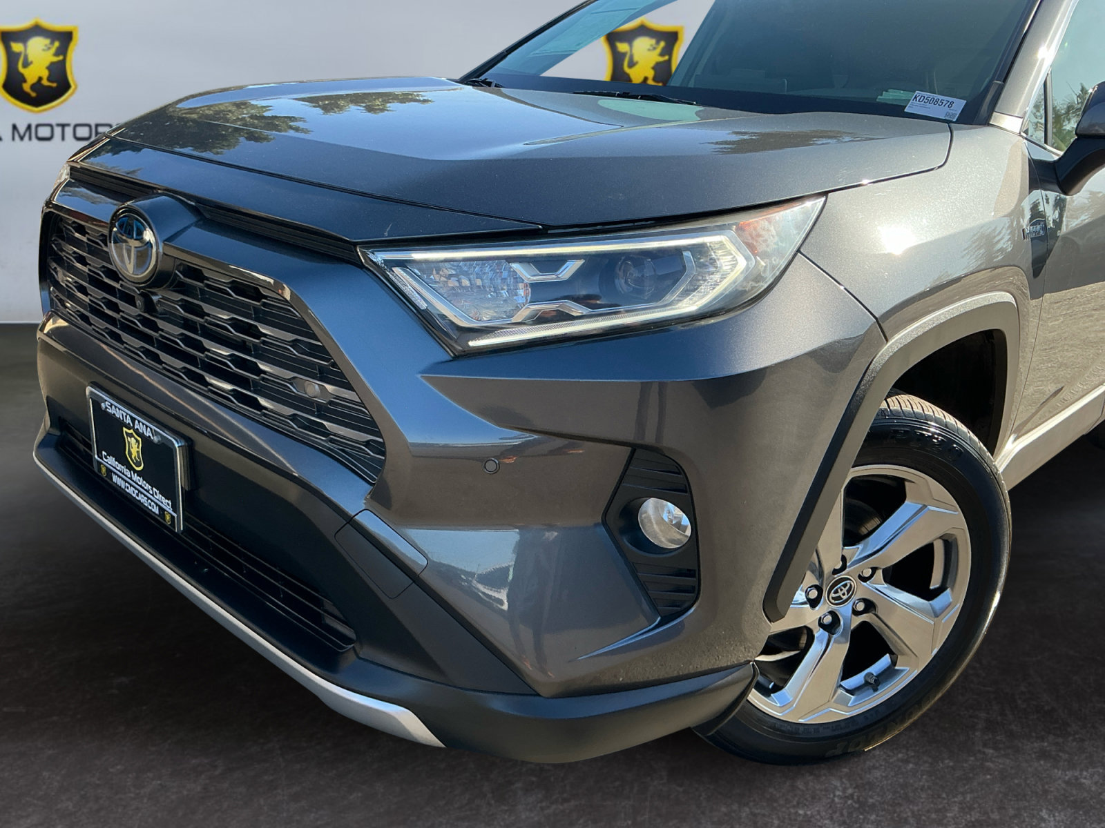 Used 2019 Toyota RAV4 Limited image 9