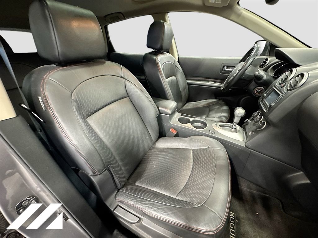 Used 2012 Nissan Rogue SL AWD/4WD image 31