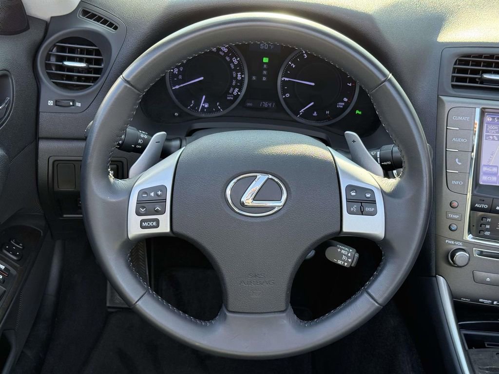 Used 2014 Lexus IS 250C w/ Luxury Package image 10