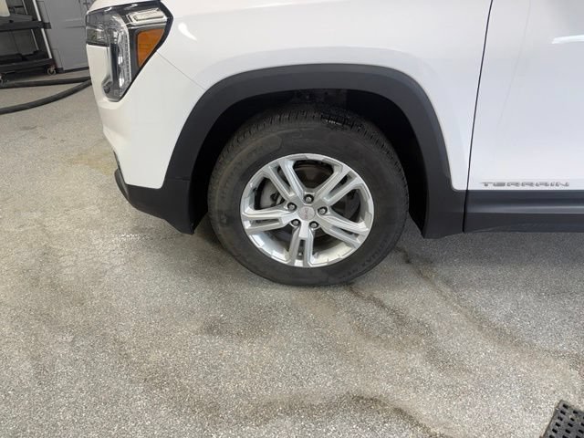 Used 2022 GMC Terrain SLE w/ Driver Convenience Package AWD/4WD image 12