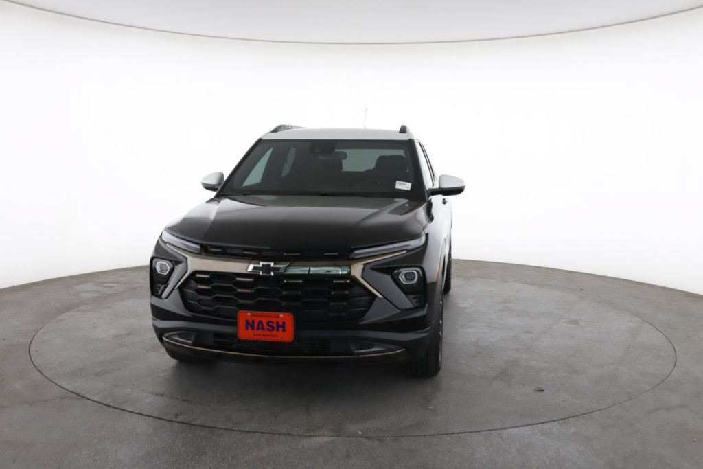 Used 2025 Chevrolet TrailBlazer ACTIV w/ Convenience Package FWD image 4